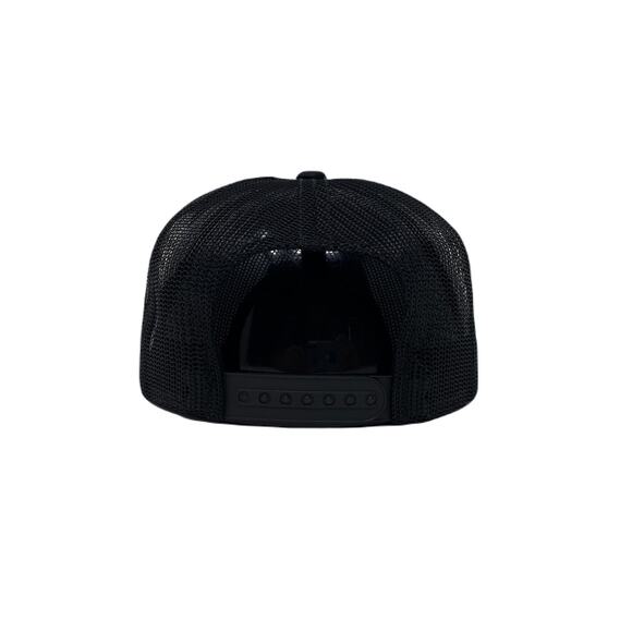 Los Angeles LA Rose Flower White Trucker Hat in Black - Picture 5 of 7
